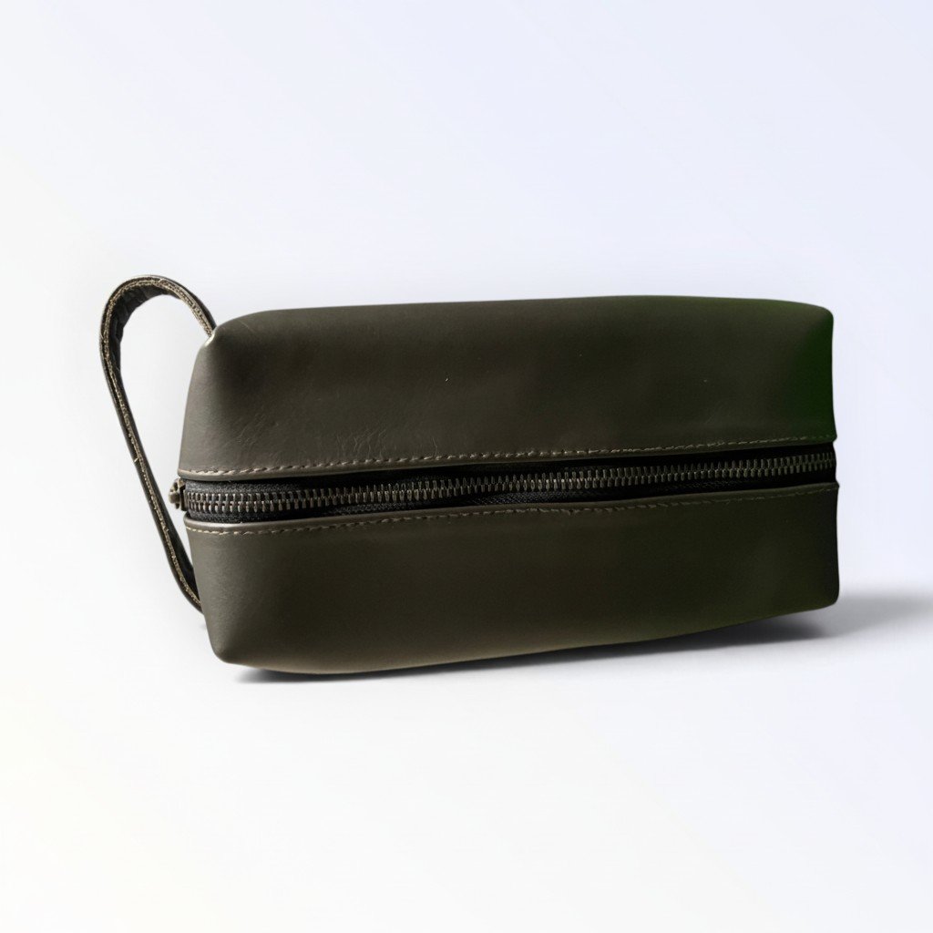 Leather Toiletry Kit 171